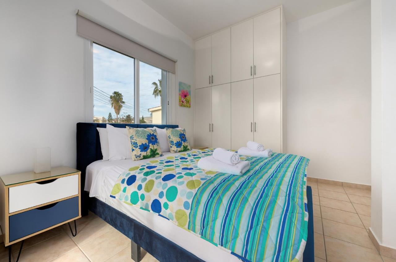 Villa Haven By Ezoria Villas Coral Bay Exterior photo
